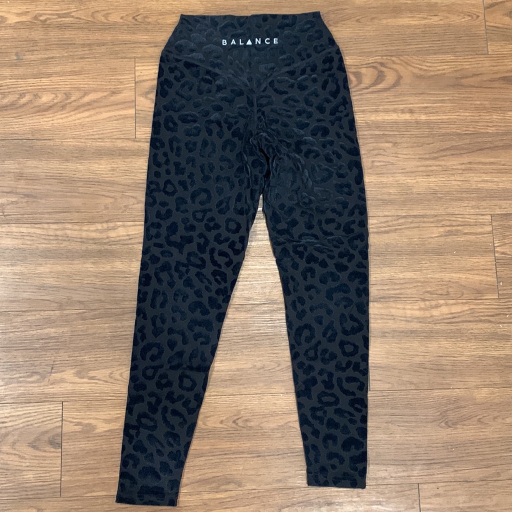 Nwt! Balance Atheltica/Vitality The Lux Pant Panther Balance Logo